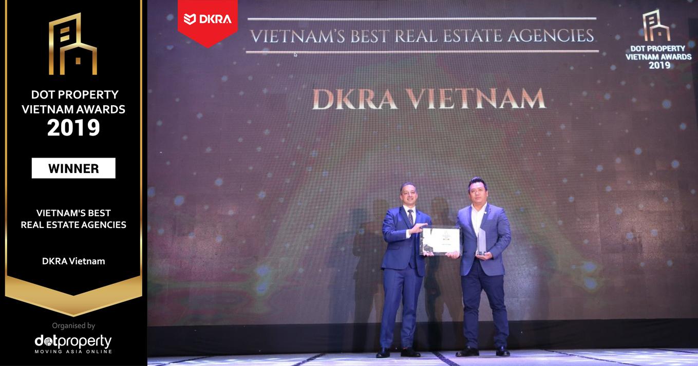 DKRA VIETNAM LẬP CÚ HAT-TRICK GIẢI THƯỞNG “NHÀ PHÂN PHỐI BẤT ĐỘNG SẢN TỐT NHẤT VIỆT NAM”